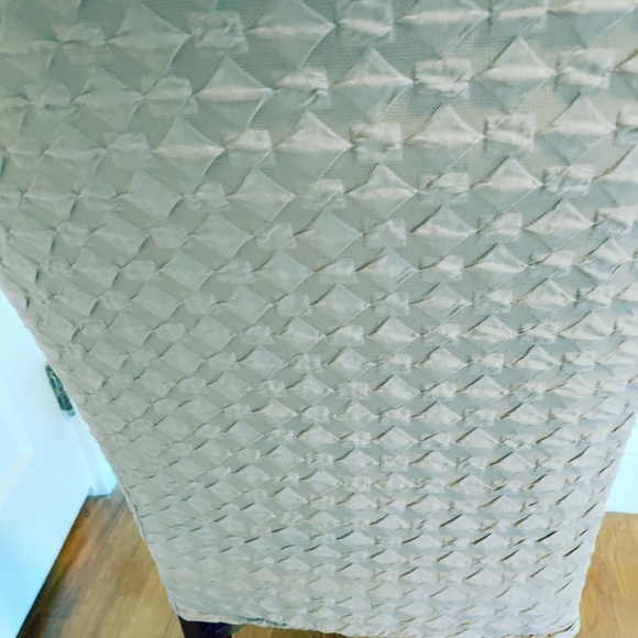 Eight brand new med " greige"textured stretch dining chair covers. - Picture 4 of 4